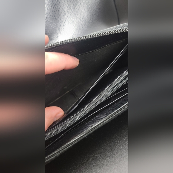 Prada wallet - Picture 12 of 15